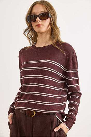 Olalook Women's Brown Viscose Crew Neck Striped Flowy Slim Knit Sweater Kzk-19001011