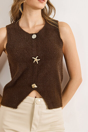 Olalook Women's Brown Button Detailed Asymmetrical Crop Beard Blouse Blz-19003134