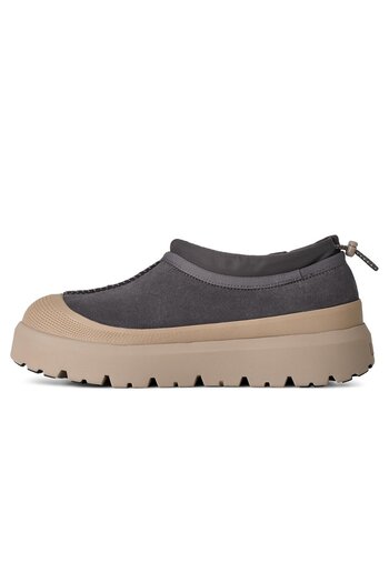 UGG M TASMAN WEATHER HYBRID OBSIDIAN / COBBLE GREY 1144096