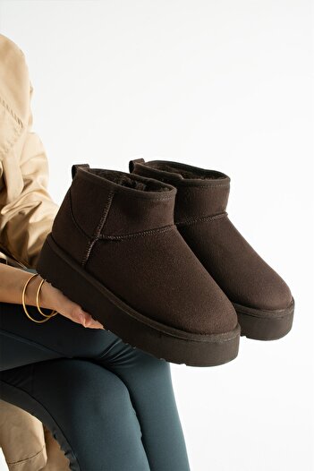 misio shoes Κοντές μπότες PELLO με χοντρή σόλα και επένδυση από βελούδινη γούνα