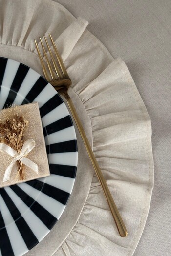 zarafet concept Raw Linen Natural Ruffled Round Tablecloth