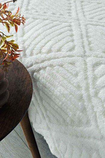 Decomia Home Hilda Embossed Soft Furry Sofa Cover Seat Throw Blanket (100X220Cm)