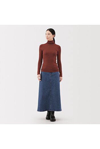 Muji Washable High-Gauge Ribbed Turtle Neck Sweater