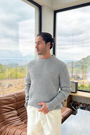 Flaw Wear Ribbed Knitwear Sweater