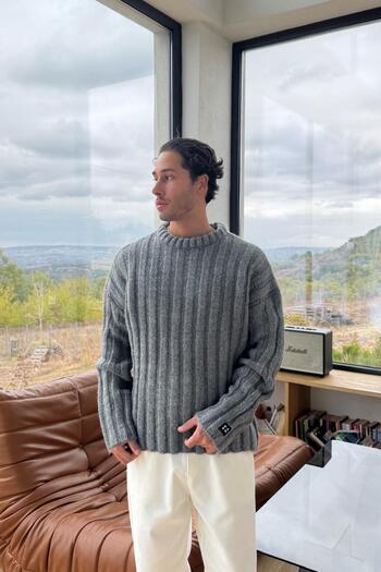 Flaw Wear Reverse Stitch Knitwear Sweater