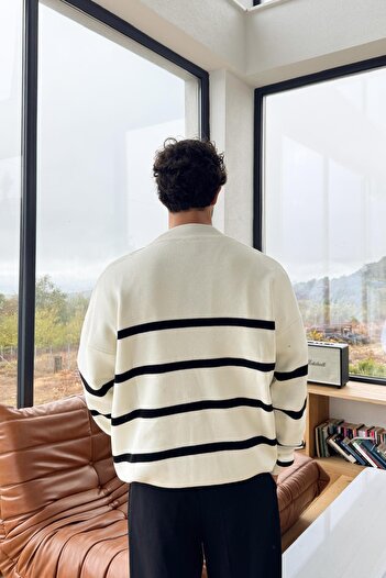 Flaw Wear Striped knit sweater