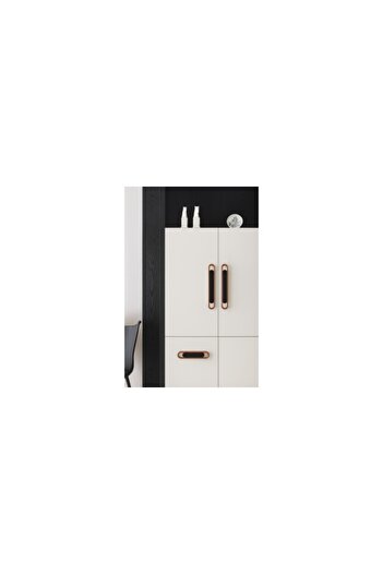 Urban Lungo Deluxe Matte Black + Copper Furniture Handle