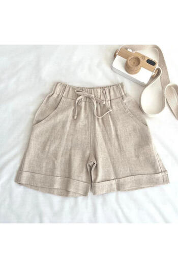 Oliven The Kid Linen Elastic Waist Lace-Up Pocketed Unisex Shorts-Natural