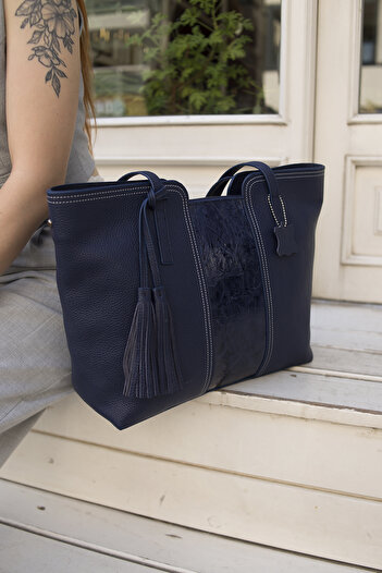 volk 100% Genuine Leather Shoulder Bag