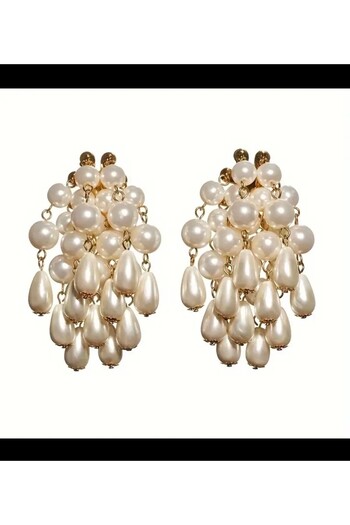 Enanice Pearl earring