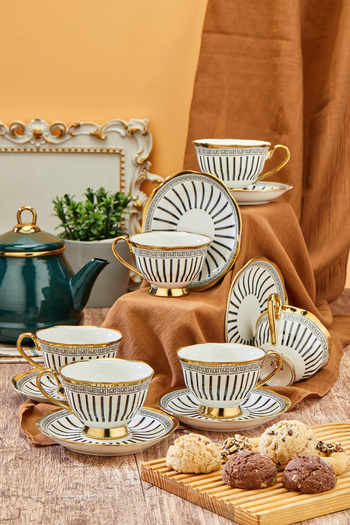 Cooker Stylishly Designed Set of 6 180 ml Porcelain Cups - Gift Option
