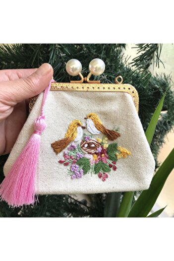 Home Mini Wallet 10X15 cm Bird's Nest Cream Linen Embroidered by Hand. 100% Handmade
