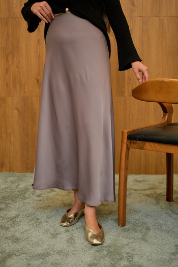 LOCCO Women's Satin Skirt Stone