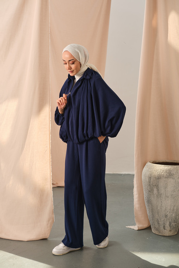 LOCCO Women's Batwing Sleeve Flared Suit Navy Blue