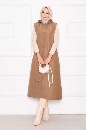 EBRUTESETTÜR Buttoned & Hooded Long Quilted Vest