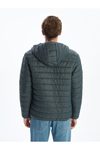 LC Waikiki Lcwaikiki Men's Standard Fit Hooded Puffer Jacket
