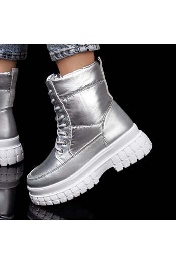 BMoD Women's silver quilted boots with laces and a zipper MOD07314