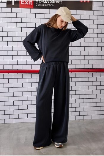 HEQA Modal Basic Sweat Black