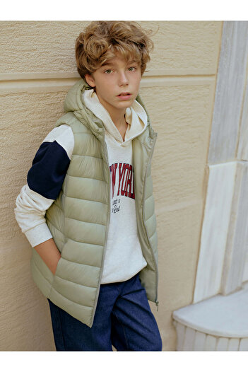LC Waikiki Green Hooded Boy's Puffer Vest
