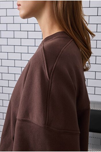 HEQA Ribbed Relaxed Fit Sweatshirt Bitter Brown
