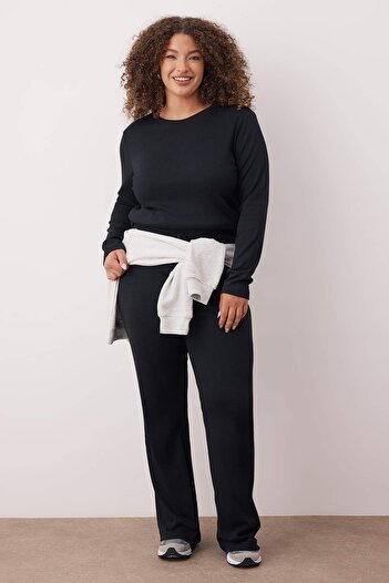 Trendyol Curve Black Melange Fitted/Slim Fit Ribbed Stretchy Knitted Bottom-Top Suit Tbbaw26Cp00010