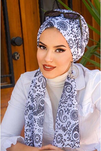 Aişe tesettür Ethnic Patterned White and Black Bonnet