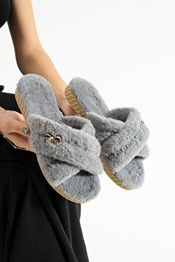 Moda Devrin Gray Ribbon Buckle Plush Winter Women's Slippers