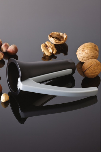 BEYZANA Practical Luxury Metal Almond Walnut And Hazelnut Cracker| Hazelnut Crusher| Nut Crusher