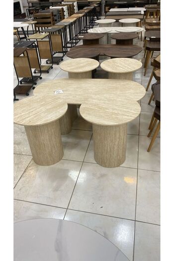 Al Saada Home طقم طاولة قهوة خشبية ٤+١ - بيج