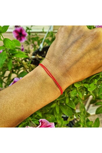 Wild Bracelets Adjustable red silk bracelet for adults with sliding knots