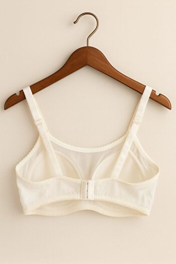 enmodaiçgiyim White Plus Size Tulle Detailed Unlined Unwired Bra C Cup Comfortable and Stylish Underwear