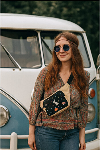 Street Bag Ethnic Authentic Rabbit Pattern Daily Travel Waist Bag Multi-Pocket Water Resistant Waterproof