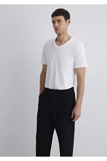 Mavi Weißes SlimFit T-Shirt mit V-Ausschnitt - 065586 -620