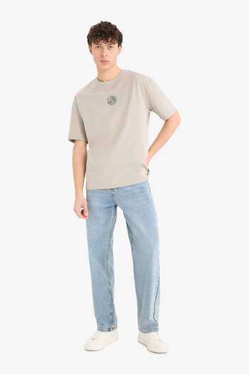 DeFacto Oversize Wide Fit Crew λαιμόκοψη εμπριμέ κοντομάνικο μπλουζάκι C3626ax24sp