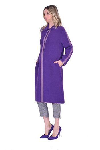 Invee Feather Cap Purple