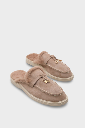 Capone Outfitters Debby Women's Slippers