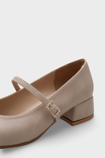 Capone Outfitters Chunky Toe Short Heeled Strappy Mary Jane Women's Shoes