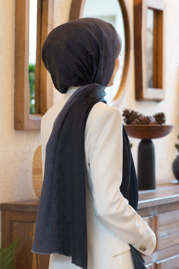 Vissona 57% Silk 43% Cotton Gradient Patterned Cream - Navy Blue Colored Shawl - 70X190 Stitching Type Italian D