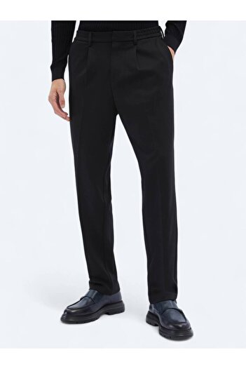 Kip Black Knitted Carrot Fit Casual Trousers