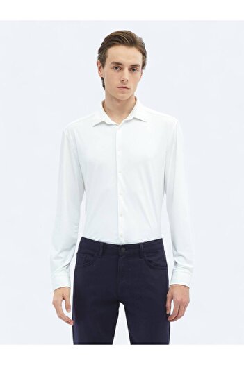 Kip White Plain Regular Fit Casual Shirt
