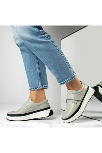 BMoD Gray leather women's casual shoes with a thick sole and velcro MOD14015