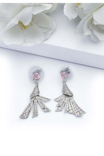 Avant-Garde Paris Feather shaped Drop Earrings