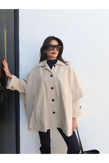 ESRAHELVACI Poncho Model Trench