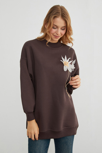 Fulla Moda Oversize Tunic with 3 Thread Floral Accessories