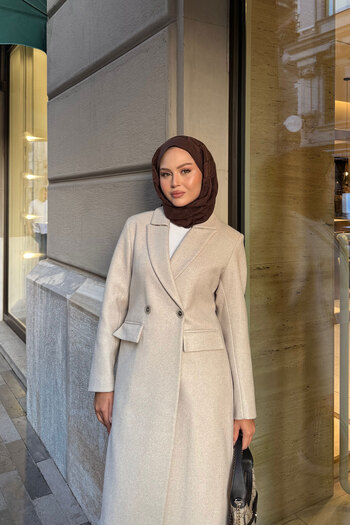 LOCCO Women's Back Button Detailed Cashmere Coat Cream
