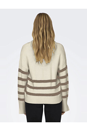 ONLY sweater, mix colors