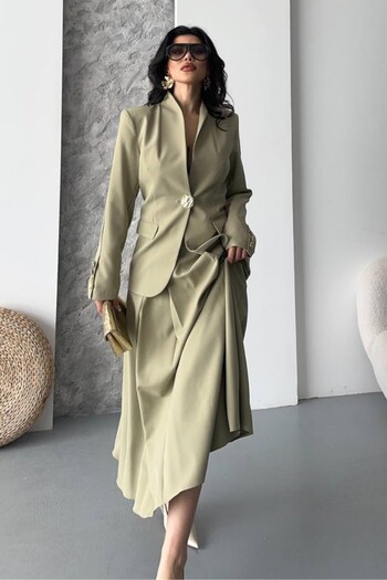 spirituel Women's Two-Piece Suit Stylish Button Detail Stand Collar Blazer Jacket Long Bell Skirt Set