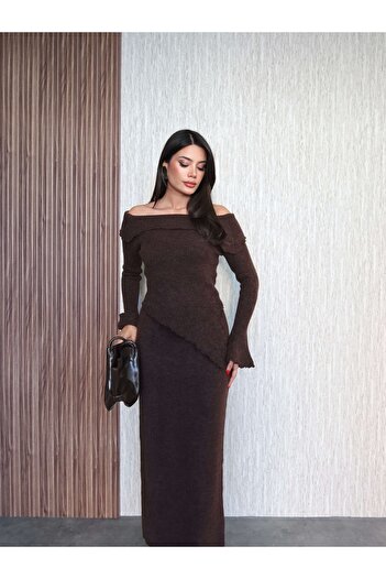 ESRAHELVACI Asymmetrical Cut Skirt Knitwear Set