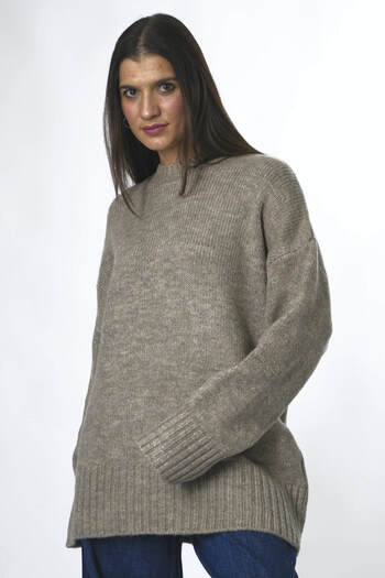 ABBRA Women's Crew Neck Oversized Sweater with Wick Detail