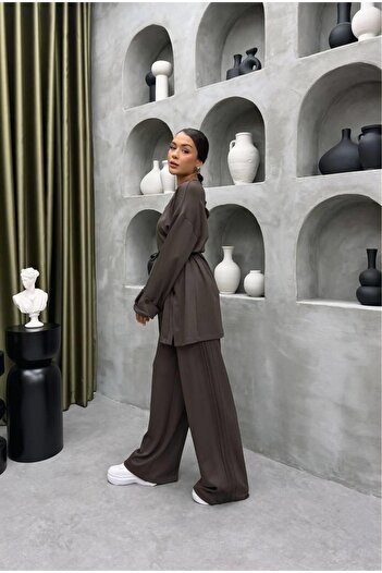 Cardella Premium Quality Women's Two-Piece Suit with Cuff Detailing on the Sleeves and Button Detailing on the Pants